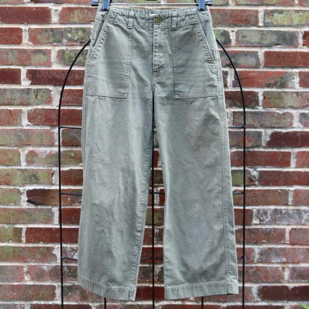 Madewell green khaki pants
